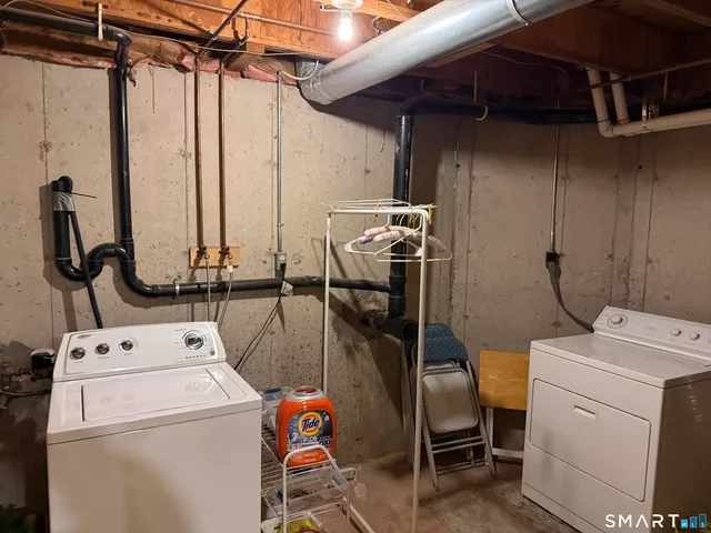 $2,200 | 30 Folkstone Road, Unit C, East Windsor, CT 06016