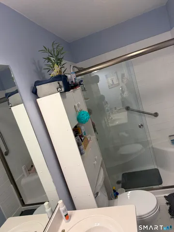 $2,200 | 30 Folkstone Road, Unit C, East Windsor, CT 06016