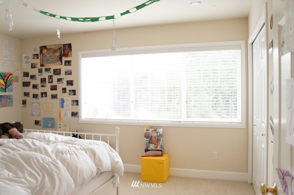 21011 37th Avenue Southeast Bothell, WA 98021 - Photo 11 of 15