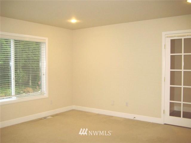 21011 37th Avenue Southeast Bothell, WA 98021 - Photo 8 of 15