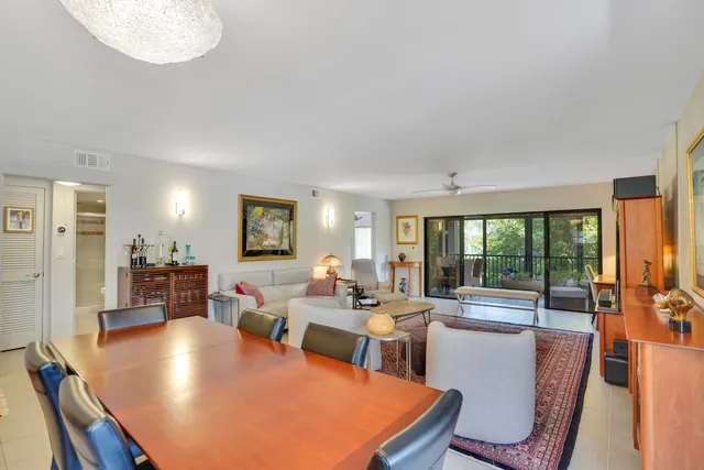 $2,800 | 102 Clubhouse Circle, Jupiter, FL 33477