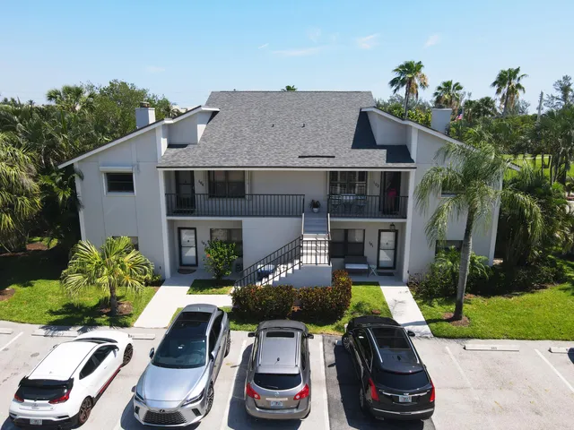 $2,800 | 102 Clubhouse Circle, Jupiter, FL 33477
