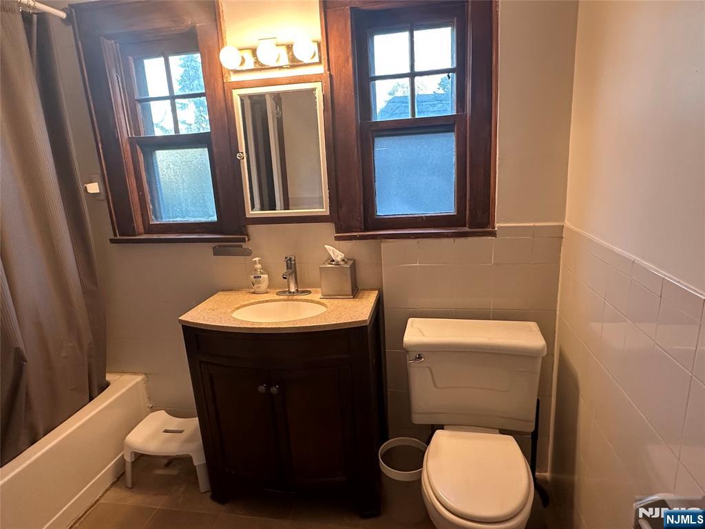 325 Bogert Avenue Ridgewood, NJ 07450 - Photo 16 of 24