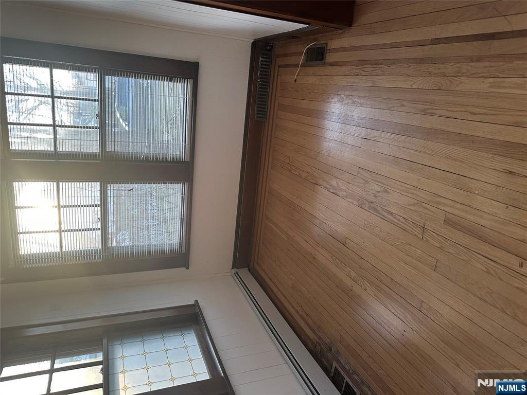 325 Bogert Avenue Ridgewood, NJ 07450 - Photo 6 of 24