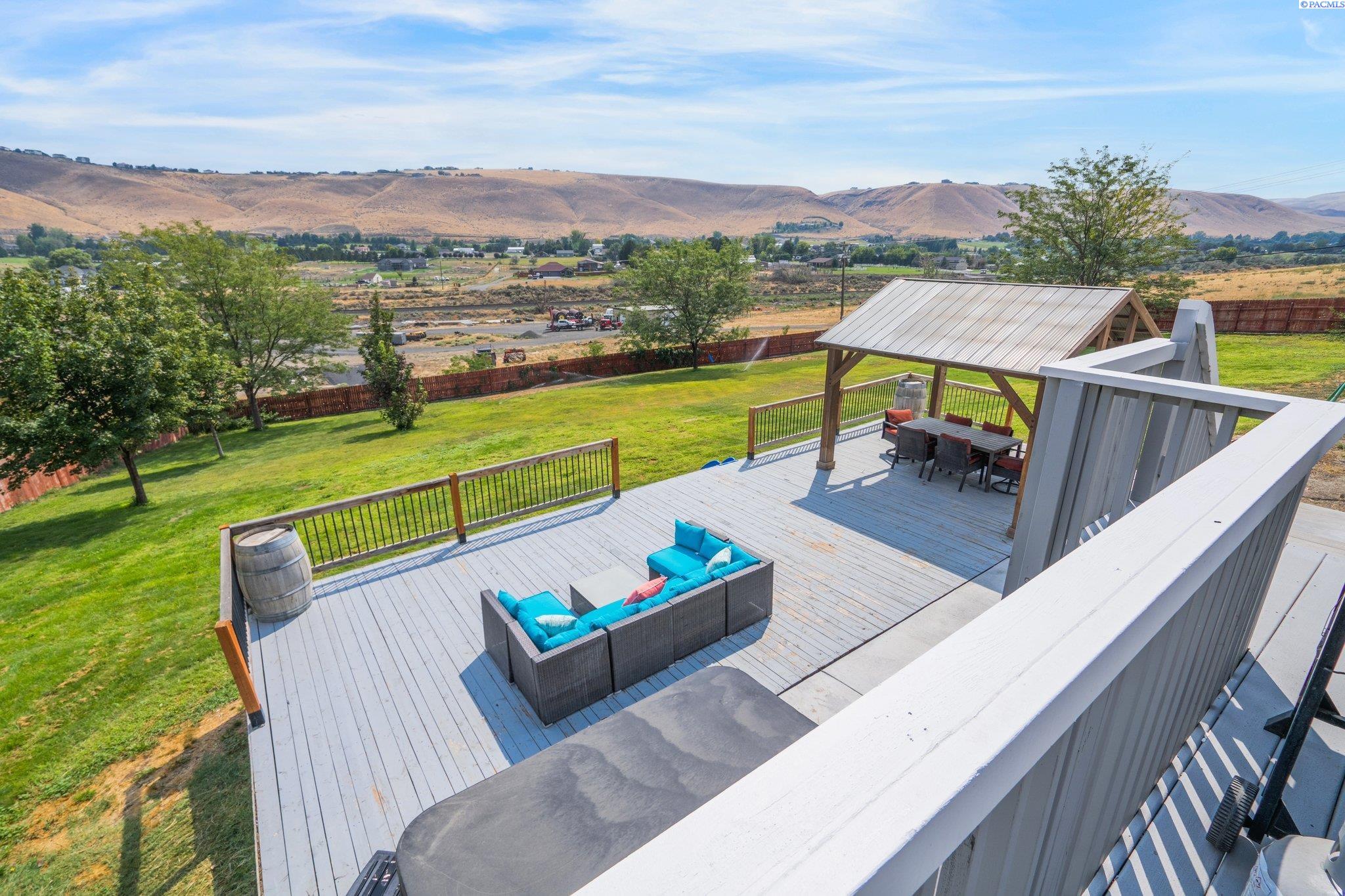 96907 East Ridgeview Drive Kennewick, WA 99338 - Photo 37 of 50 Gallery Image 37