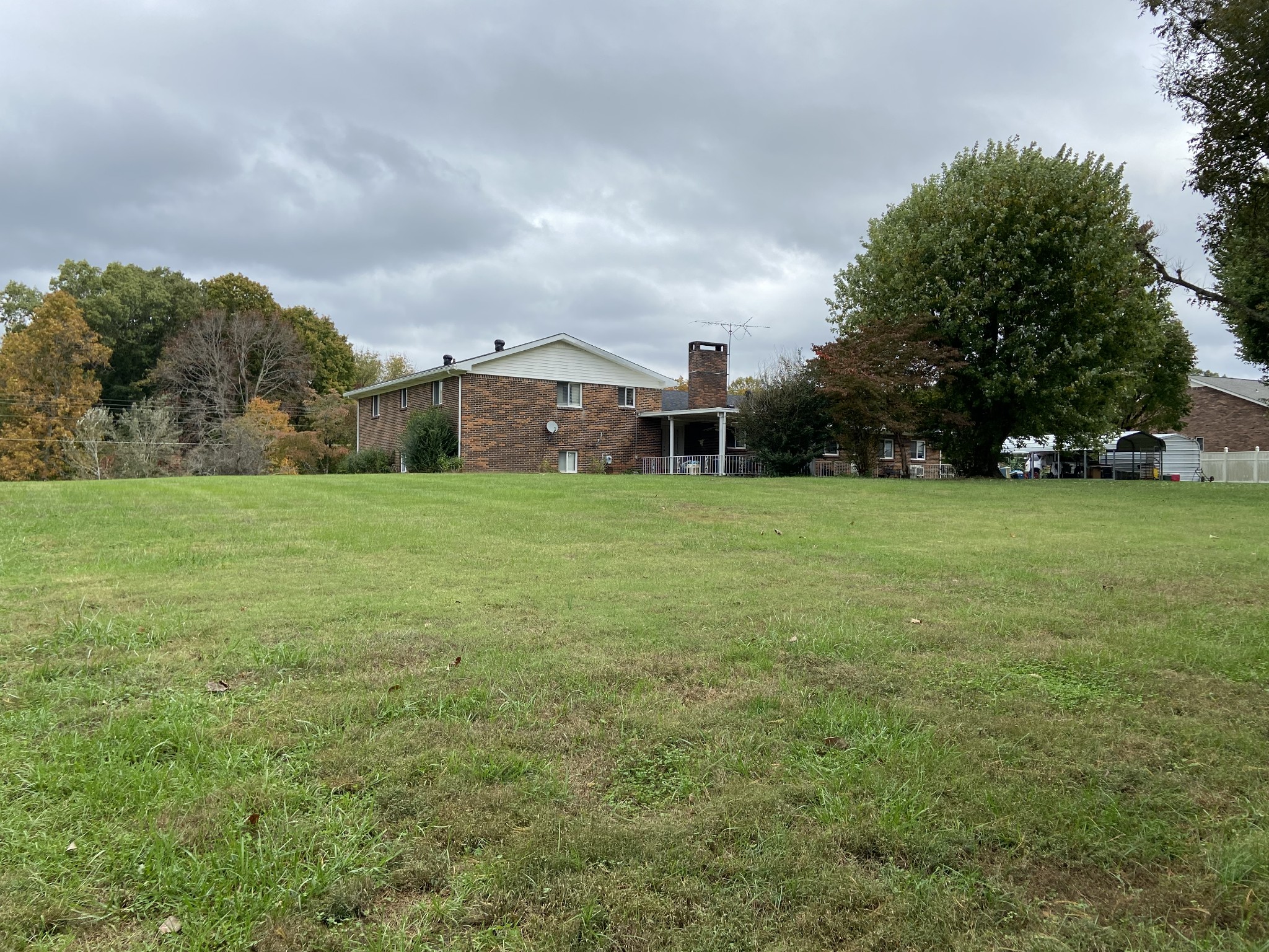 433 Bryan Road Clarksville, TN 37043 - Photo 11 of 15 a view of a yard in front of a house