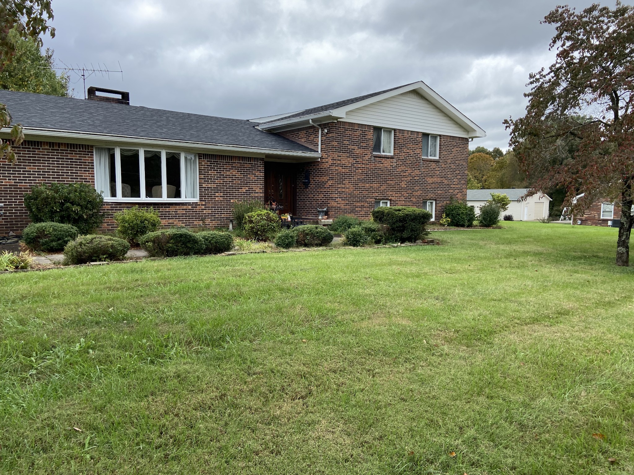 433 Bryan Road Clarksville, TN 37043 - Photo 5 of 15 a front view of a house with a yard