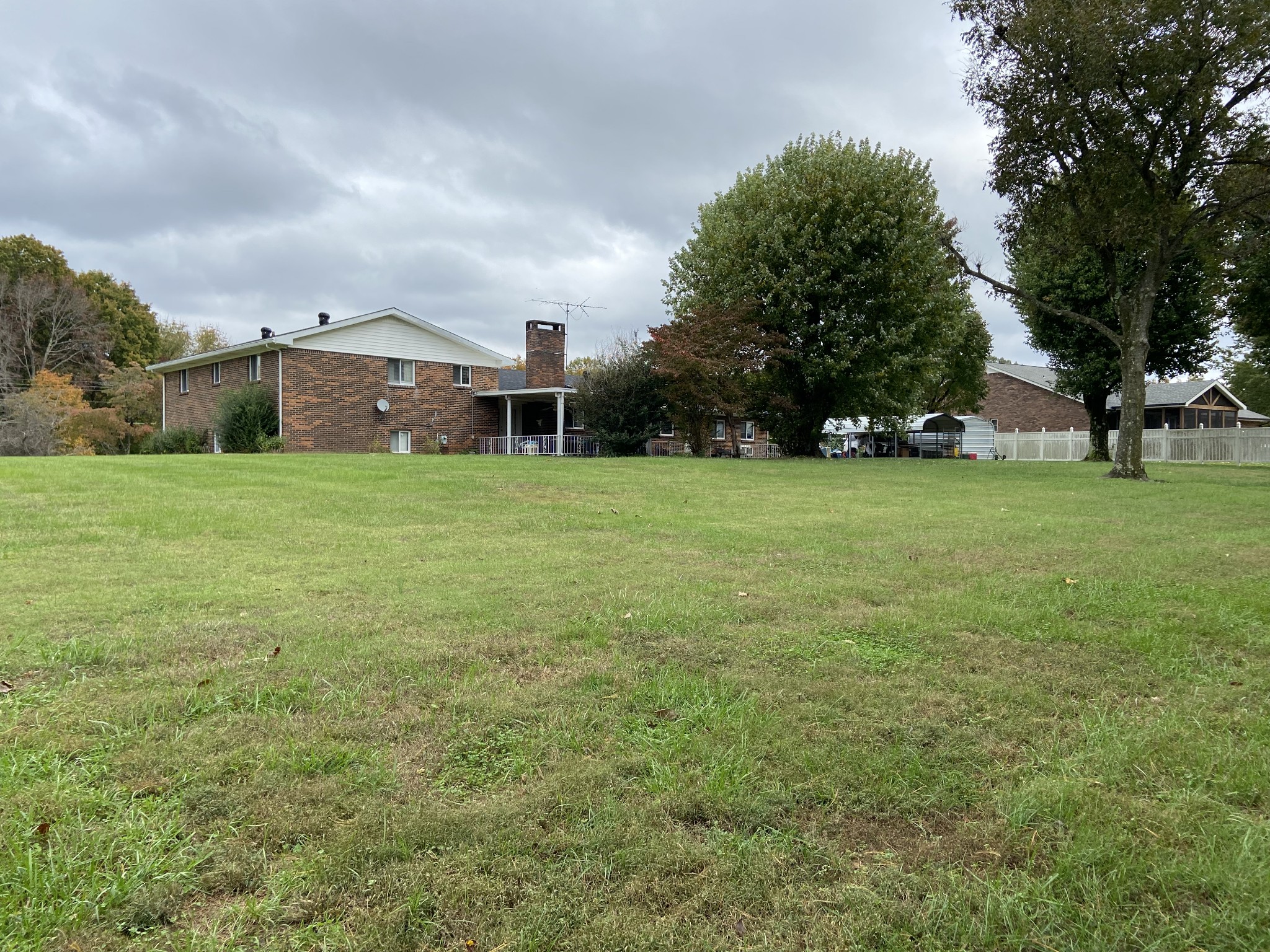 433 Bryan Road Clarksville, TN 37043 - Photo 10 of 15 a view of a big yard in front of a house