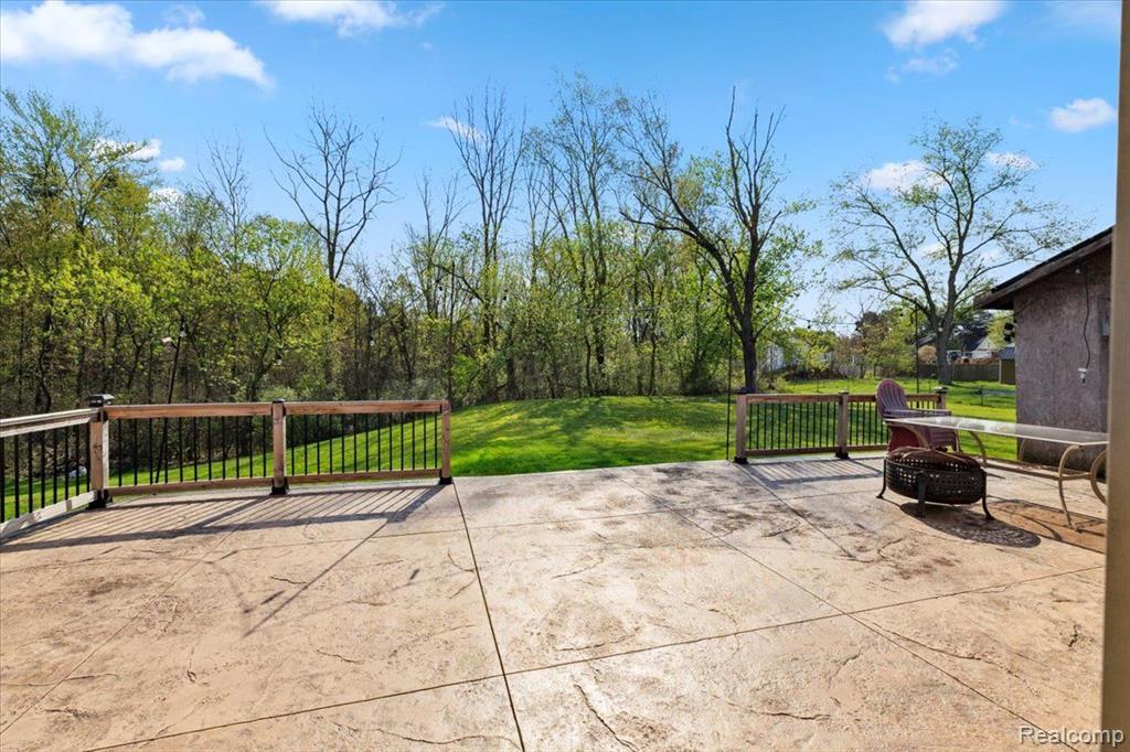 15641 McCaslin Lake Road Linden, MI 48451 - Photo 19 of 36
