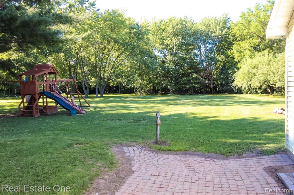 475 Grace Avenue Rochester Hills, MI 48307 - Photo 42 of 58