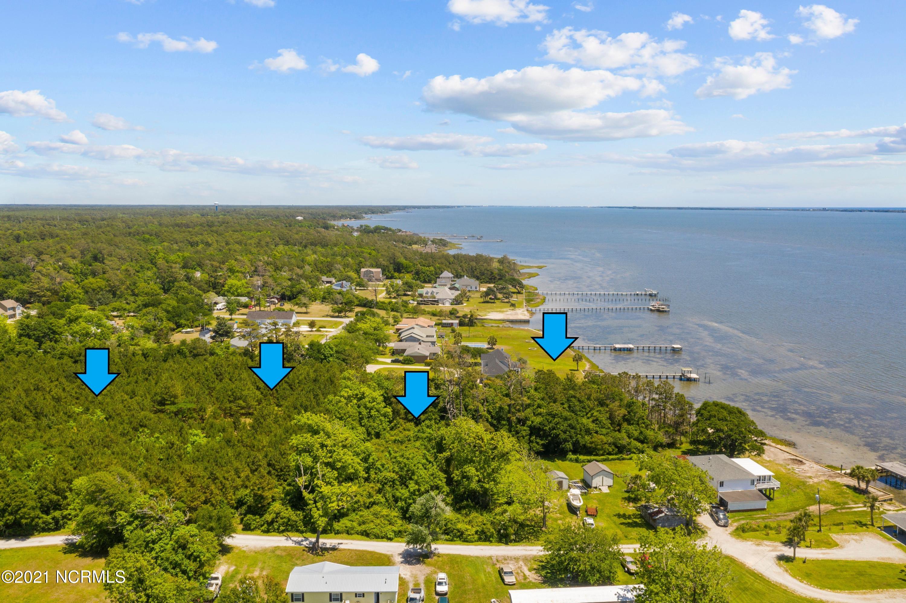 5 Broad Creek Loop Road Newport, NC 28570 - Photo 7 of 11 Create Your Own Paradise