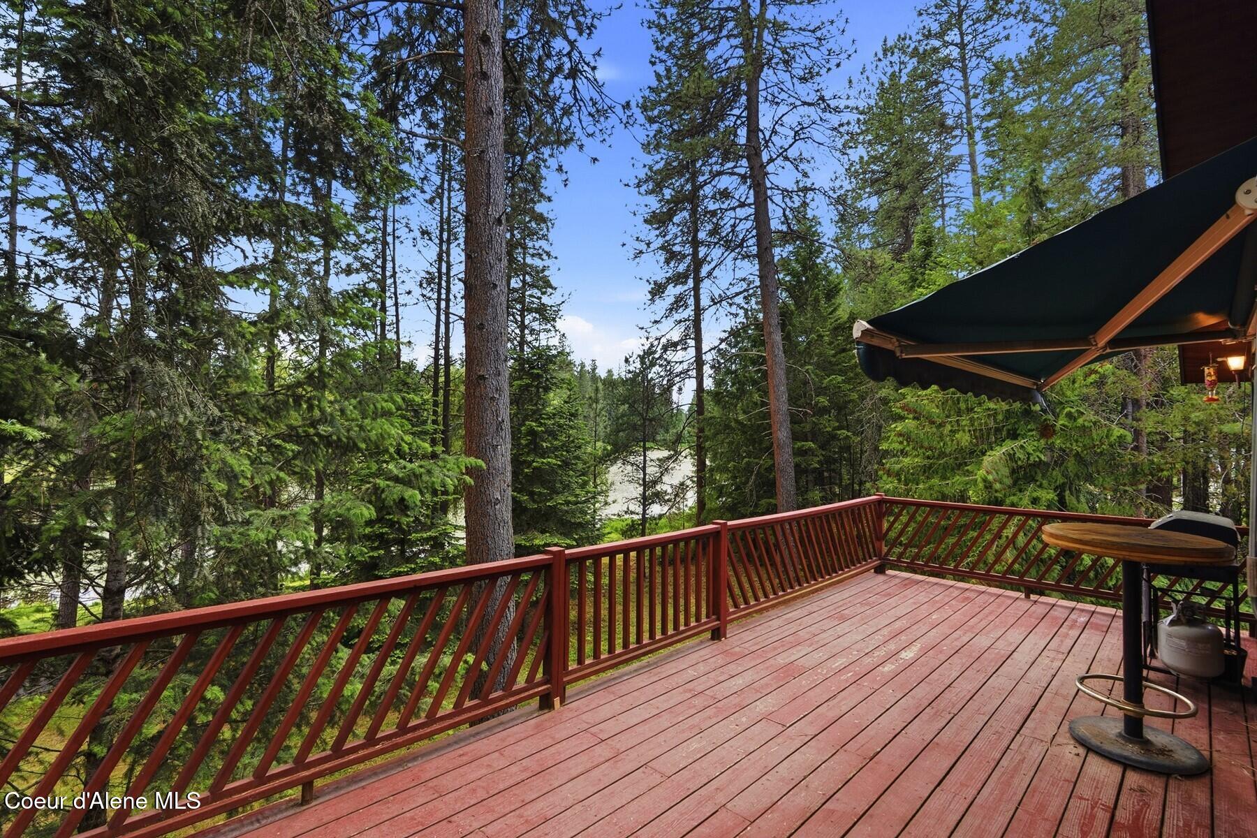 2206 Gypsy Bay Road Sagle, ID 83860 - Photo 28 of 42 Upper Level Deck