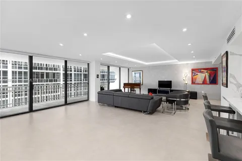 $2,880,000 | 10205 Collins Avenue, Unit 604, Bal Harbour, FL 33154