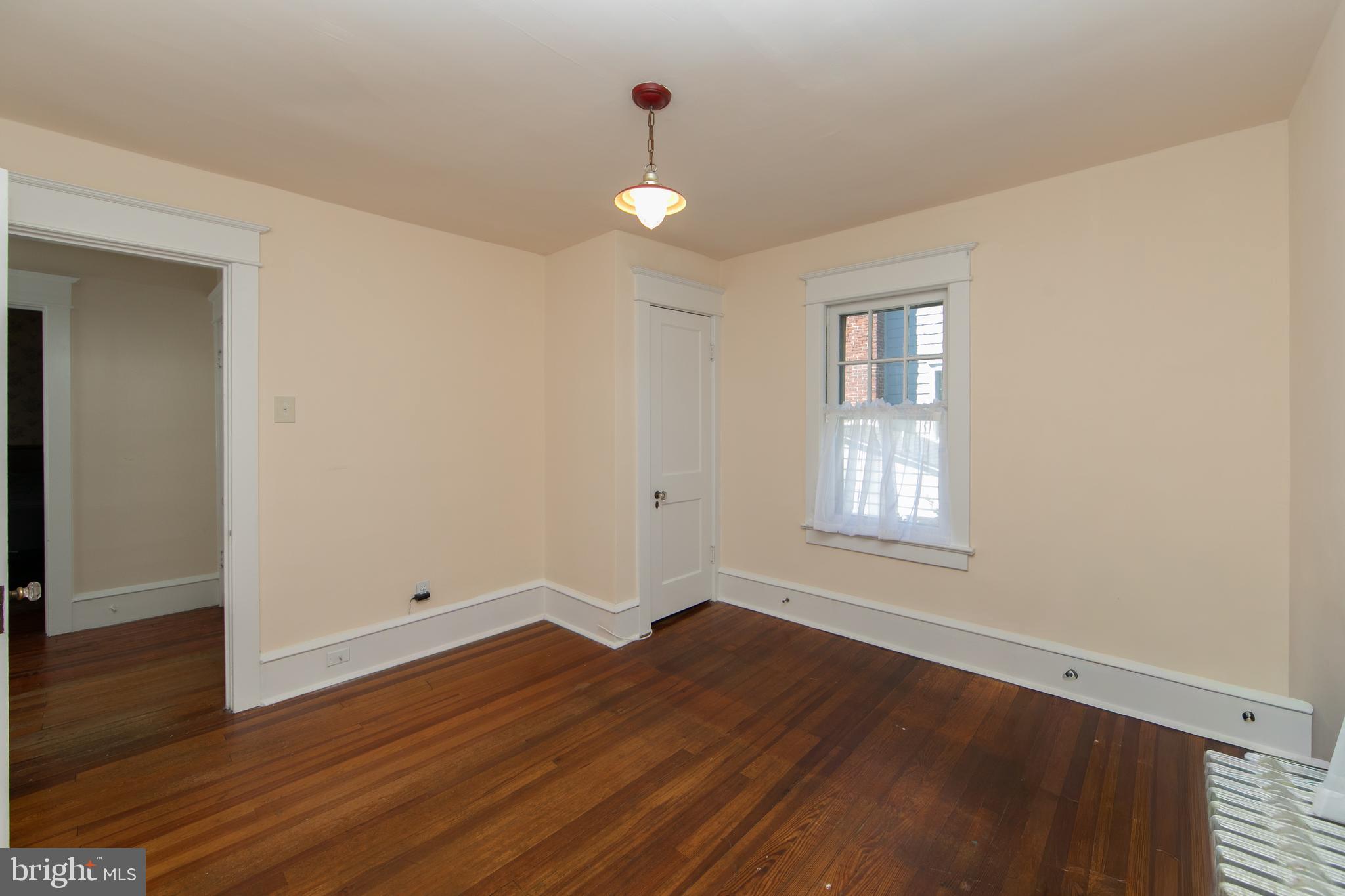 237 Rhoads Avenue Haddonfield, NJ 08033 - Photo 31 of 47 Bedroom 3 with hardwood floors