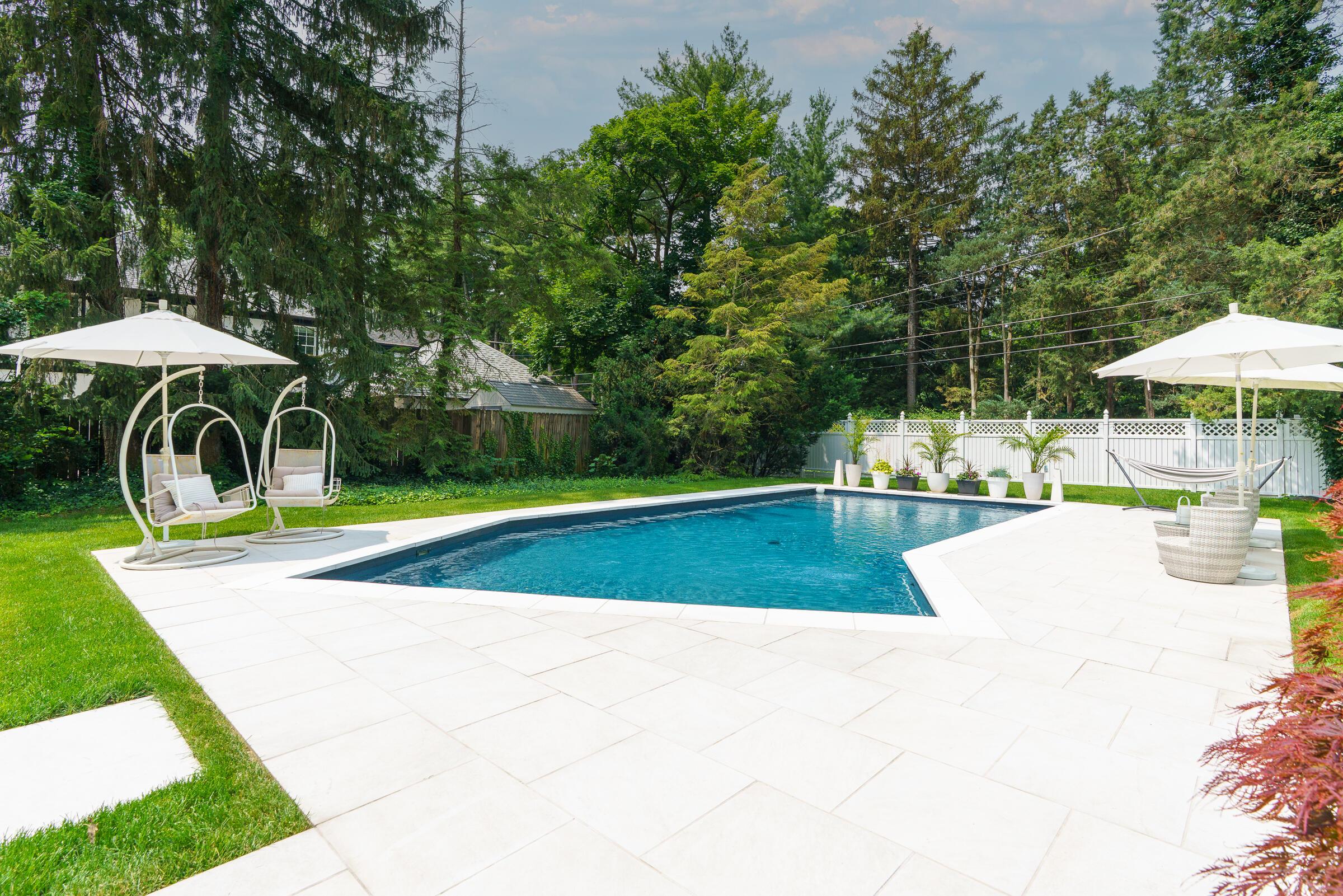 233 Preston Road Columbus, OH 43209 - Photo 62 of 81 Heated Inground Pool