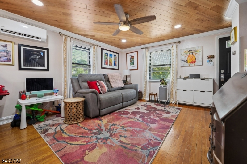 371 Raleigh Road Rahway, NJ 07065 - Photo 5 of 30