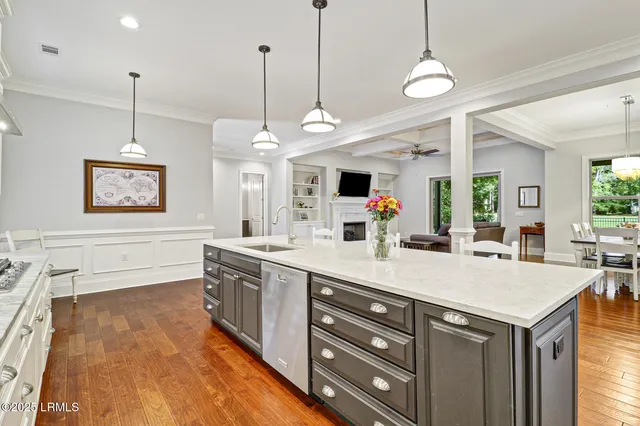 $979,000 | 190 Whiteoaks Circle, Bluffton, SC 29910