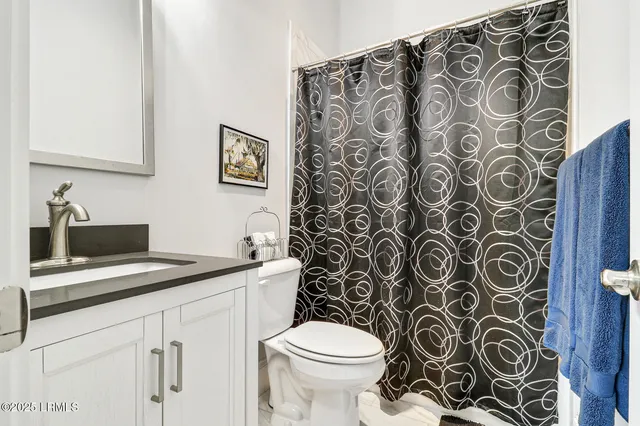 $979,000 | 190 Whiteoaks Circle, Bluffton, SC 29910