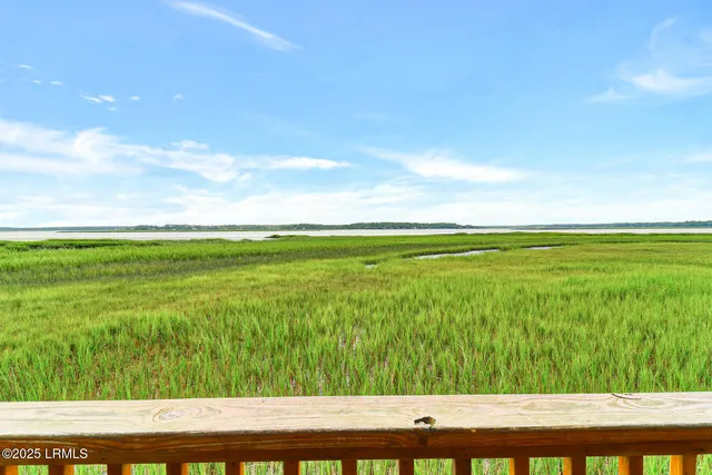 $979,000 | 190 Whiteoaks Circle, Bluffton, SC 29910