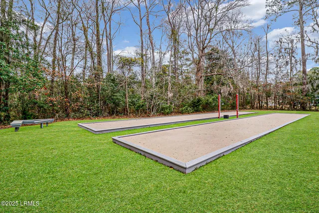 $979,000 | 190 Whiteoaks Circle, Bluffton, SC 29910