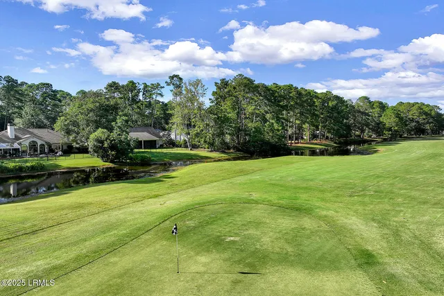 $979,000 | 190 Whiteoaks Circle, Bluffton, SC 29910