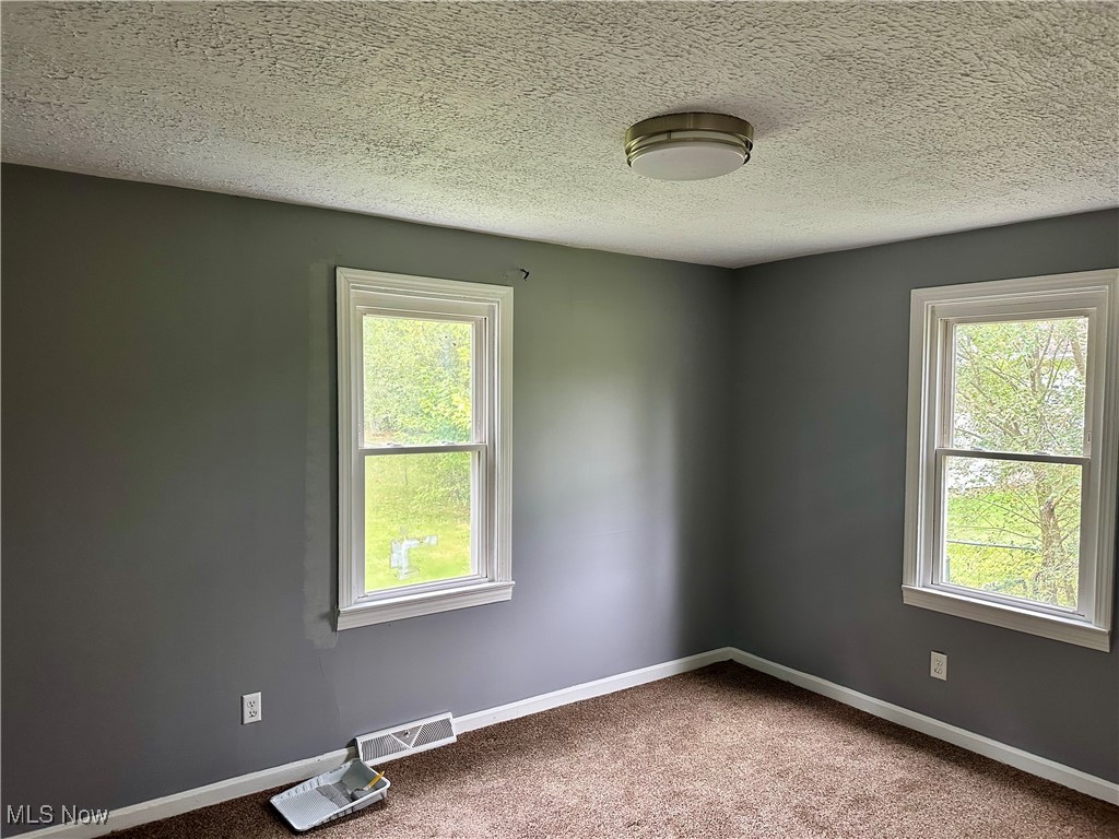 4664 Kennedy Road Lowellville, OH 44436 - Photo 8 of 11