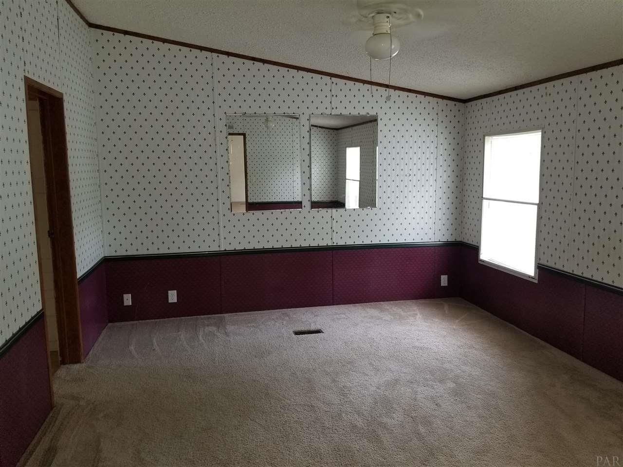 1801 Williams Ditch Road Cantonment, FL 32533 - Photo 18 of 20