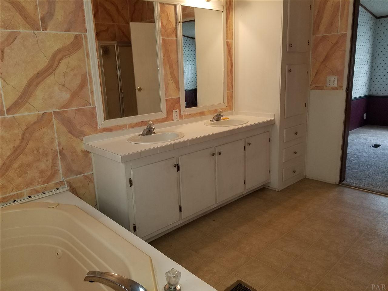 1801 Williams Ditch Road Cantonment, FL 32533 - Photo 20 of 20