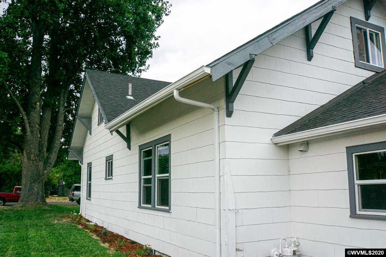 593 F Street Independence, OR 97351 - Photo 19 of 29 Gallery Image 19