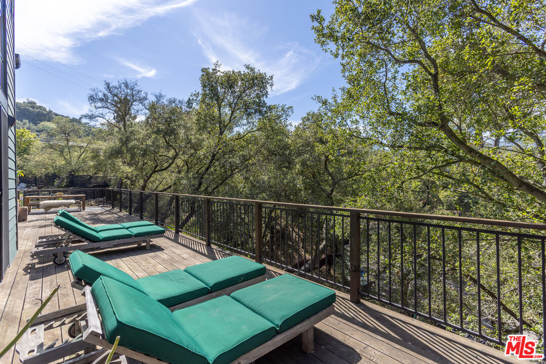 21165 Entrada Road Topanga, CA 90290 - Photo 45 of 64