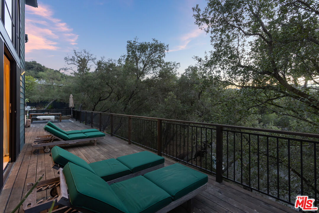 21165 Entrada Road Topanga, CA 90290 - Photo 52 of 64