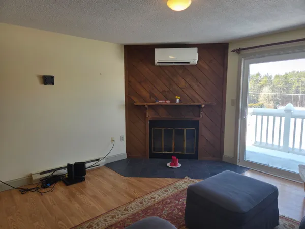 $2,000 | 112 Mountain River East Road, Unit 12, Thornton, NH 03285