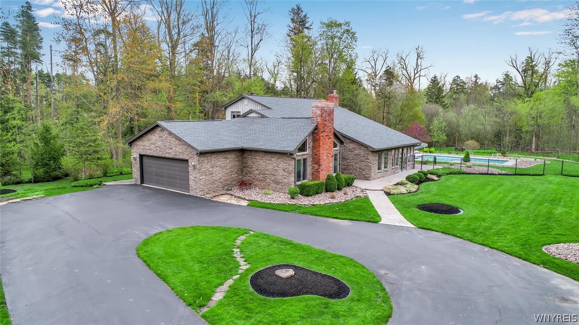 5555 Kraus Road Clarence, NY 14031 - Photo 2 of 36