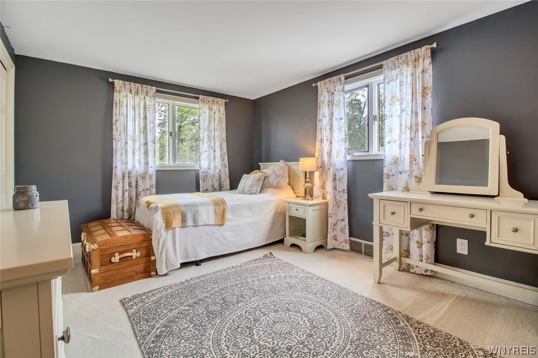 5555 Kraus Road Clarence, NY 14031 - Photo 25 of 36