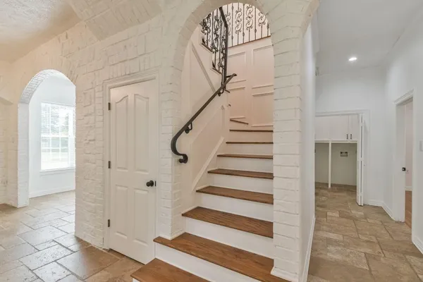 $4,200 | 3810 Post Oak Lane, Montgomery, TX 77316