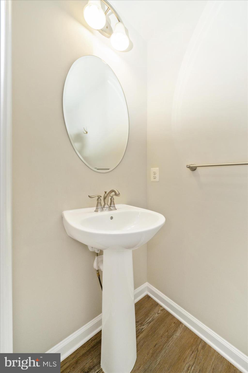 900 Sankofa Road Glen Burnie, MD 21060 - Photo 20 of 56 Powder Room