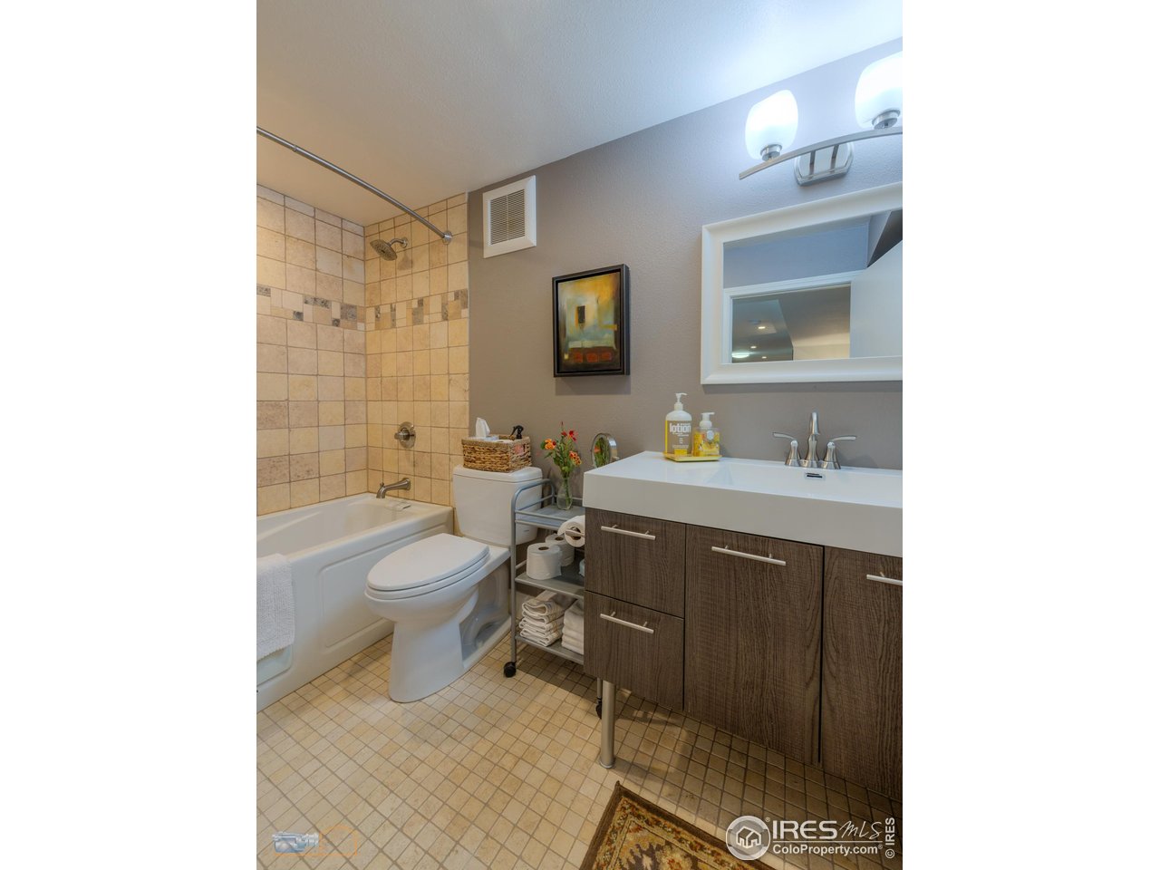 15137 East County Line Road Longmont, CO 80504 - Photo 31 of 40 Gallery Image 31