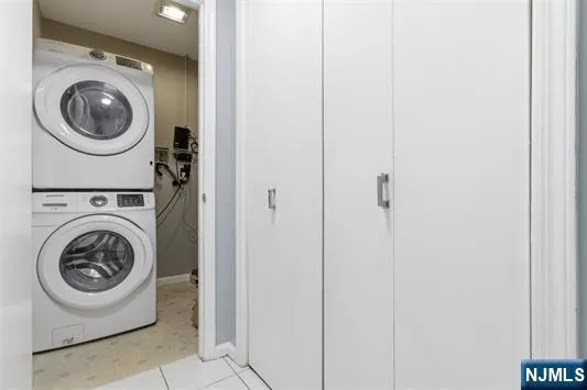 $399,000 | 308-310 Passaic Avenue, Unit 215, Harrison, NJ 07029