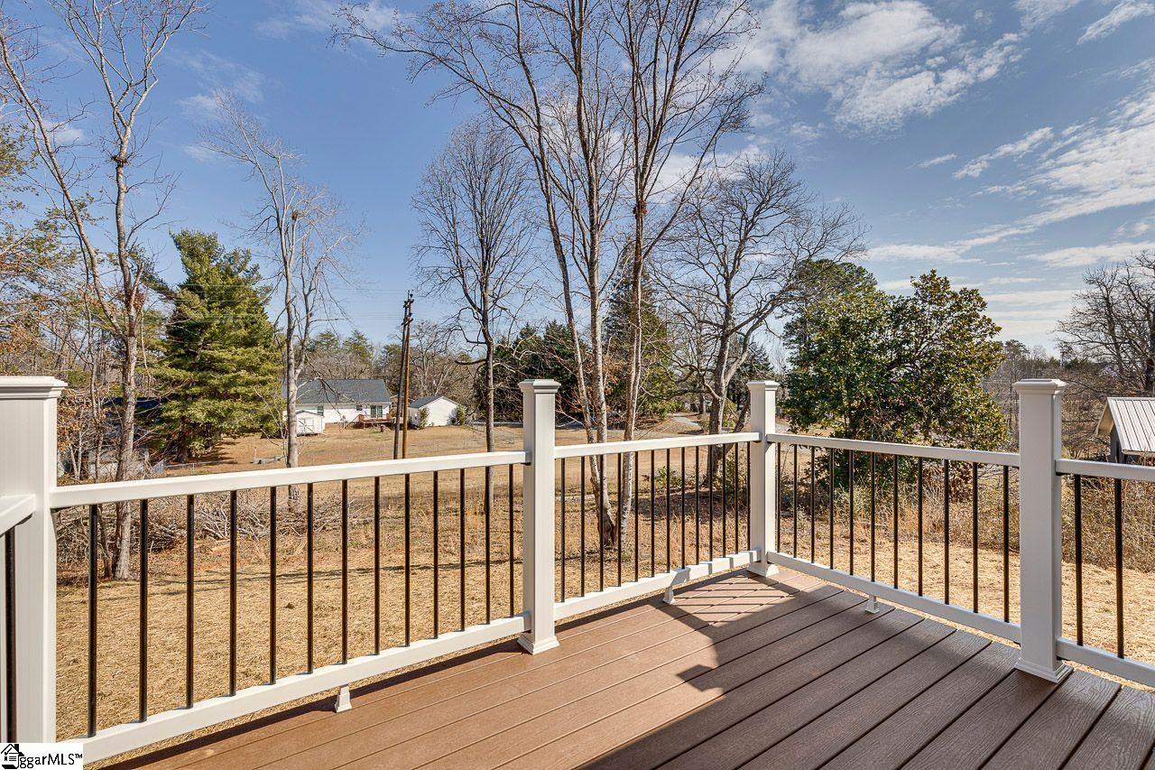 102 Chestnut Street Landrum, SC 29356 - Photo 28 of 32 Gallery Image 28