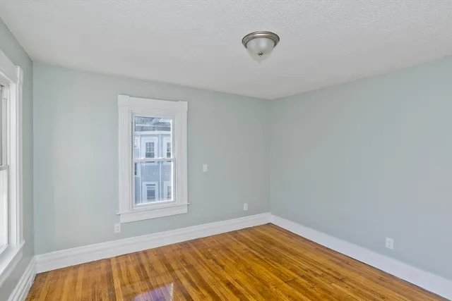 $299,900 | 90 Cambridge Street, Springfield, MA 01109