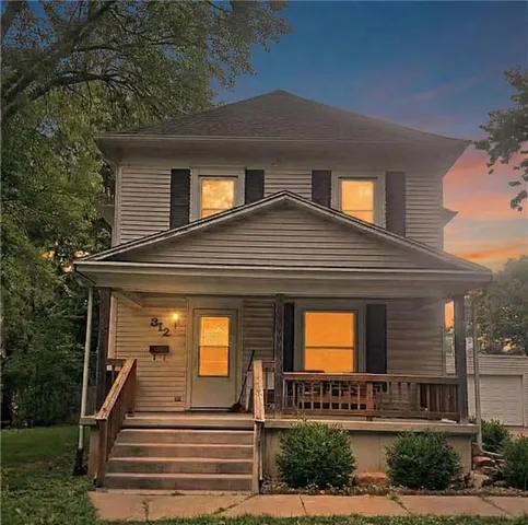 $219,500 | 312 Main Street, Sabetha, KS 66534