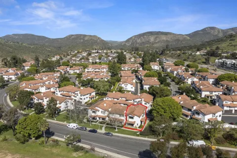 $899,000 | 3498 Mission Mesa Way, San Diego, CA 92120