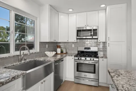 $899,000 | 3498 Mission Mesa Way, San Diego, CA 92120