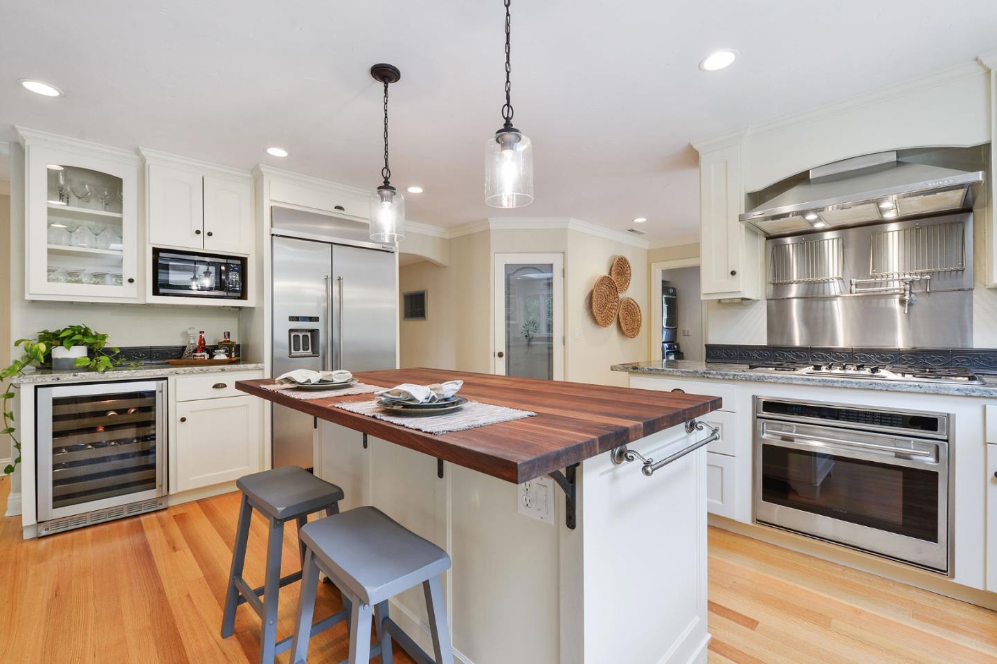 236 Meadow Road Aptos, CA 95003 - Photo 21 of 70 Gallery Image 21