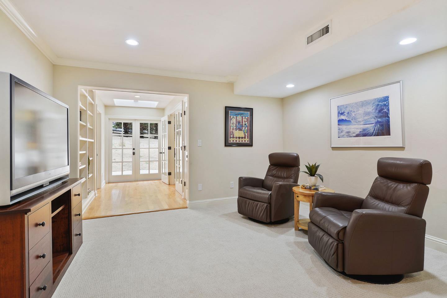 236 Meadow Road Aptos, CA 95003 - Photo 32 of 70 Gallery Image 32