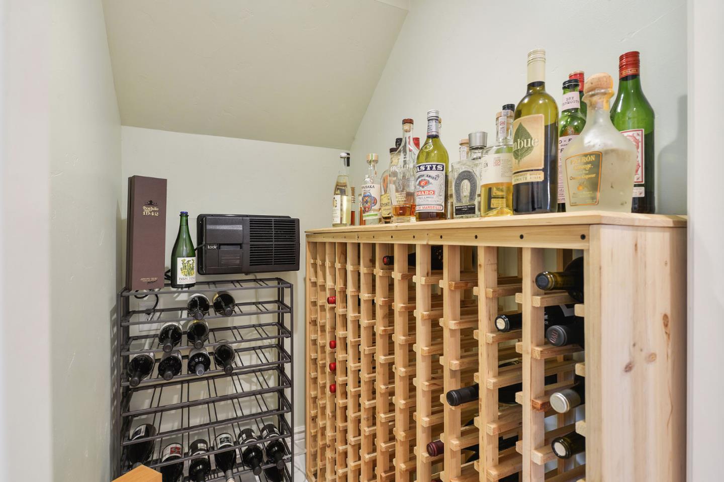236 Meadow Road Aptos, CA 95003 - Photo 49 of 70 Gallery Image 49