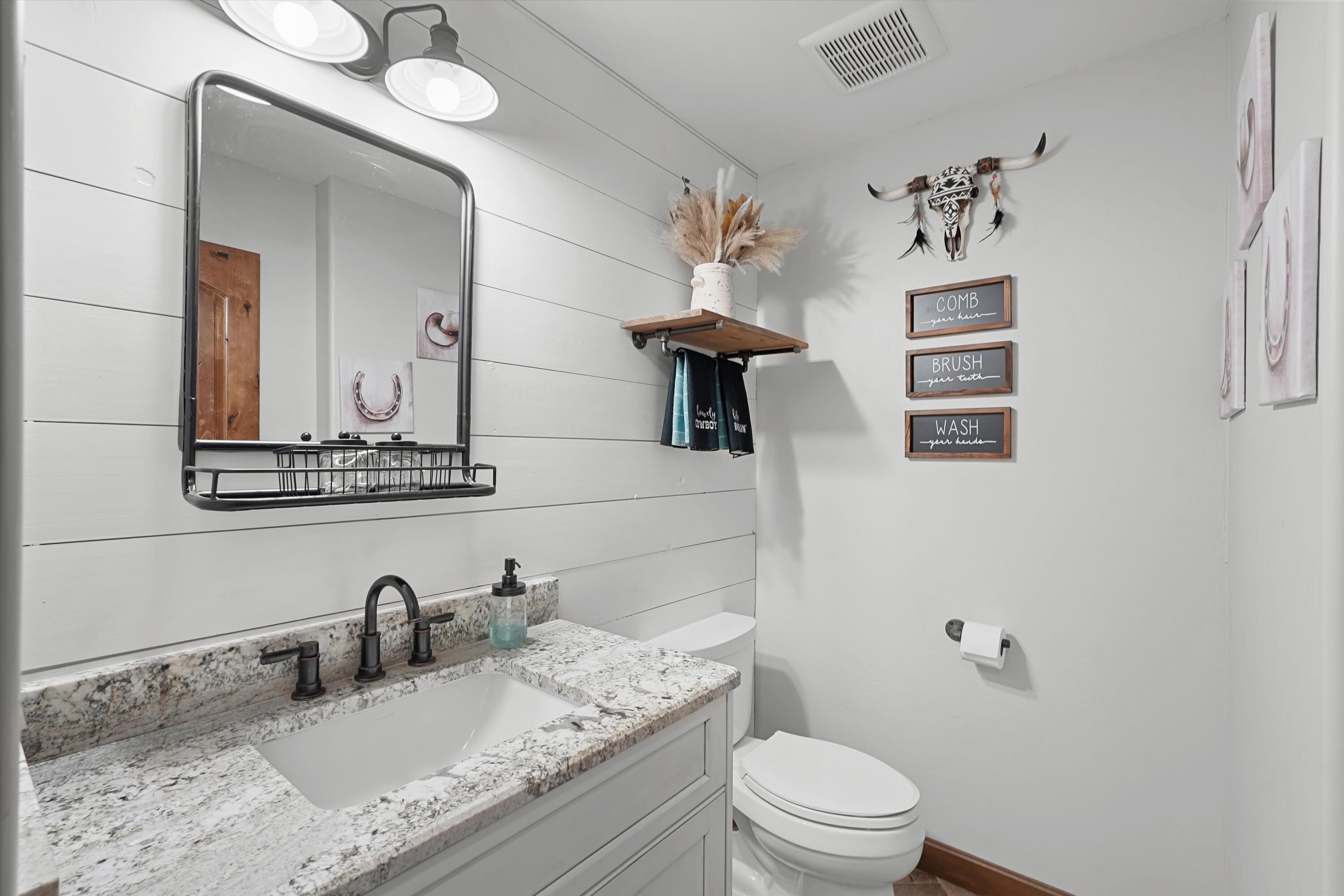 6735 Corrales Road Corrales, NM 87048 - Photo 81 of 130 Gallery Image 81