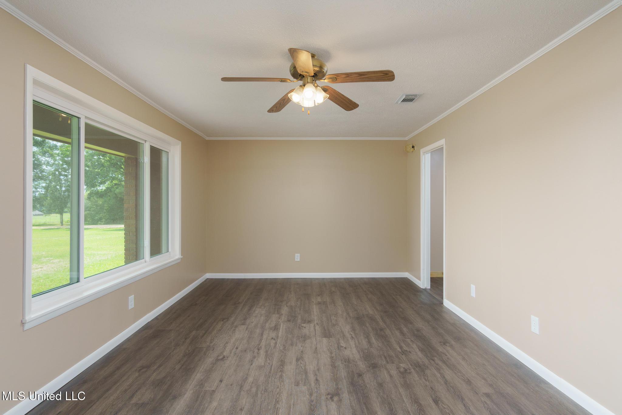1010 Seminary-Mike Conner Road Collins, MS 39428 - Photo 5 of 24 1010 Lake Mike Conner Road-4