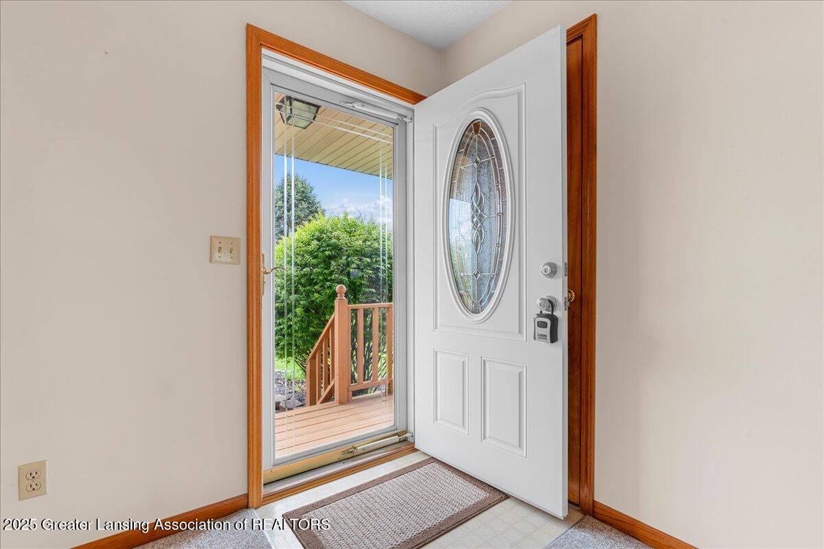 5556 West Barnes Road Eaton Rapids, MI 48827 - Photo 12 of 39 12-Media Jett - 17
