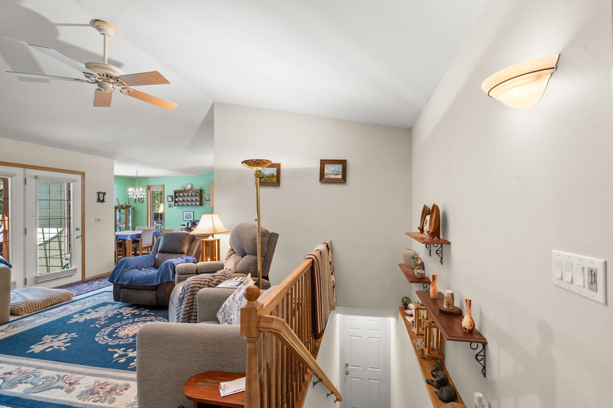 3853 White Pine Road Loon Lake, WA 99148 - Photo 19 of 47 Gallery Image 19